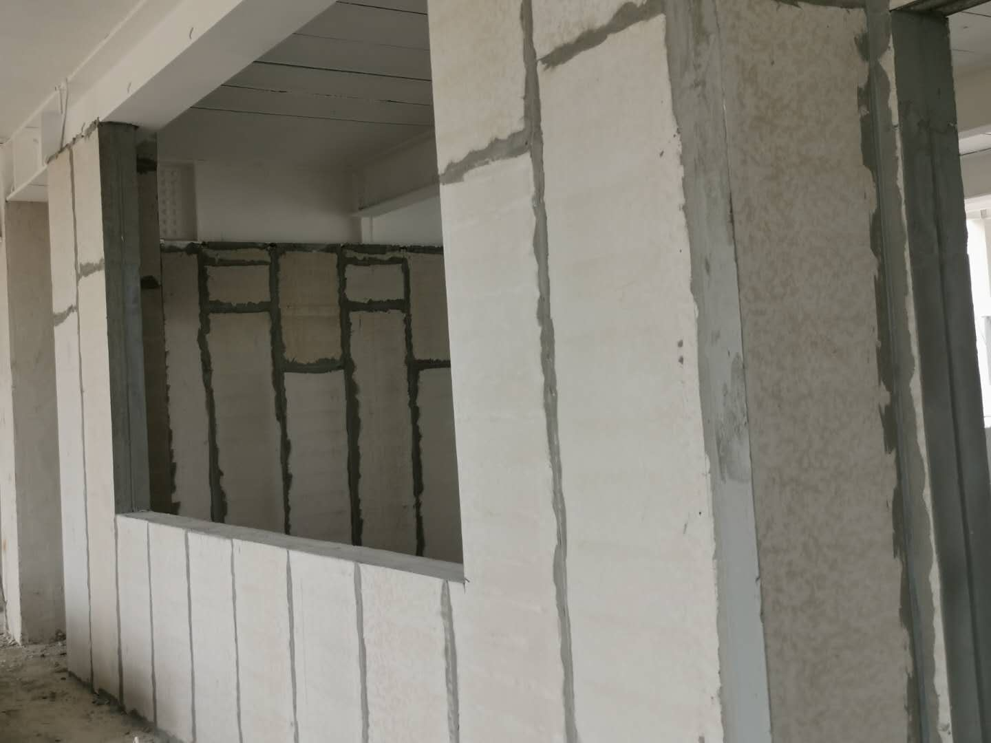 陜西輕質(zhì)隔墻板成為陜西裝配式建筑的“新寵兒”
